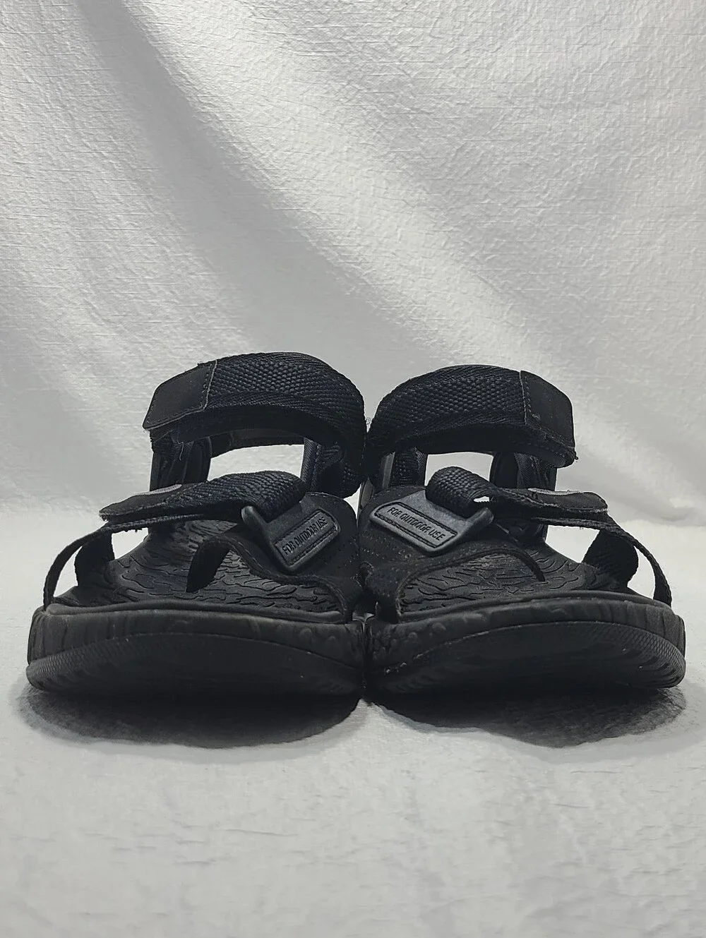 Mens Nike Deschutz+ Sport Sandal Size: 7 Color: Black